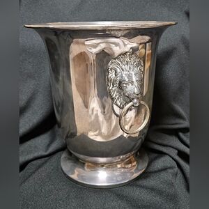 Sheffield Silver Company Champagne Bucket Lions Head Handles Silver Plated 9"